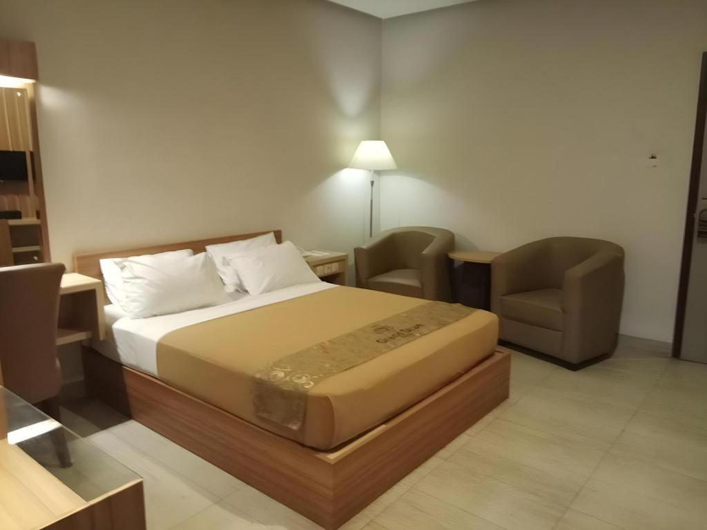 Grand Dian Hotel Slawi Tegal  Exterior photo