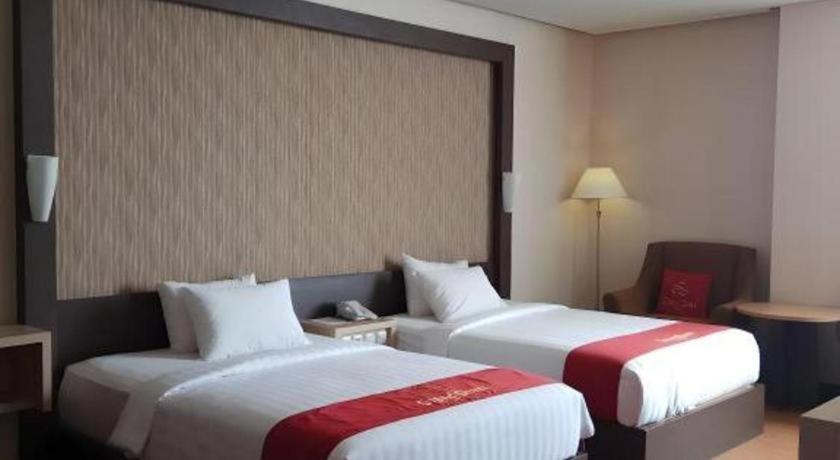 Grand Dian Hotel Slawi Tegal  Exterior photo